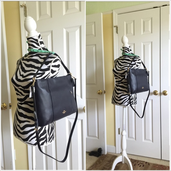 Sold-- Authentic Coach East/West Isabelle Shoulder - Picture 4 of 4