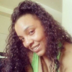 Meet your Posher, Cynthia