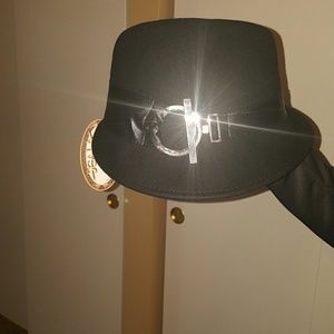 Black fedora