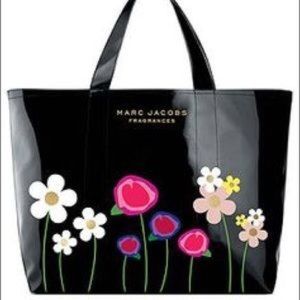 Marc Jacobs Fragrance tote bag!