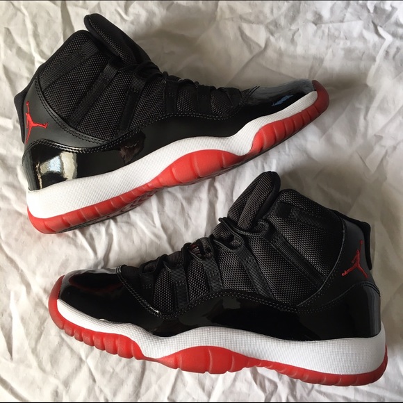 Air Jordan Retro 11 - Bred (GS) 7y