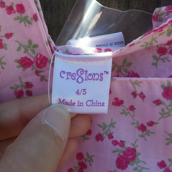 Girls's Smocked Dress - Picture 4 of 4