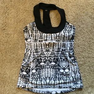 Lululemon tank top