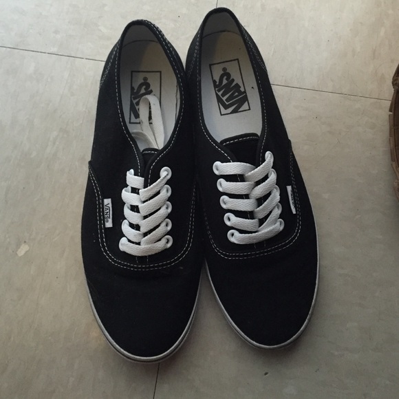 Black vans
