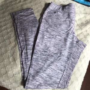 Express, size M, heathered gray leggings