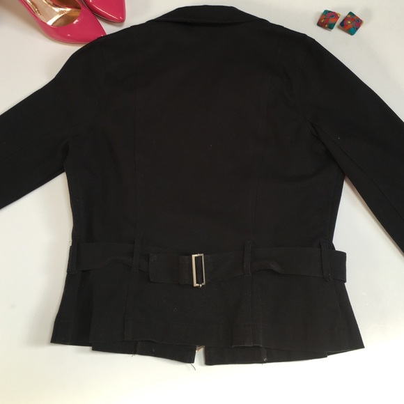 Belted zip up blazer - Picture 2 of 3
