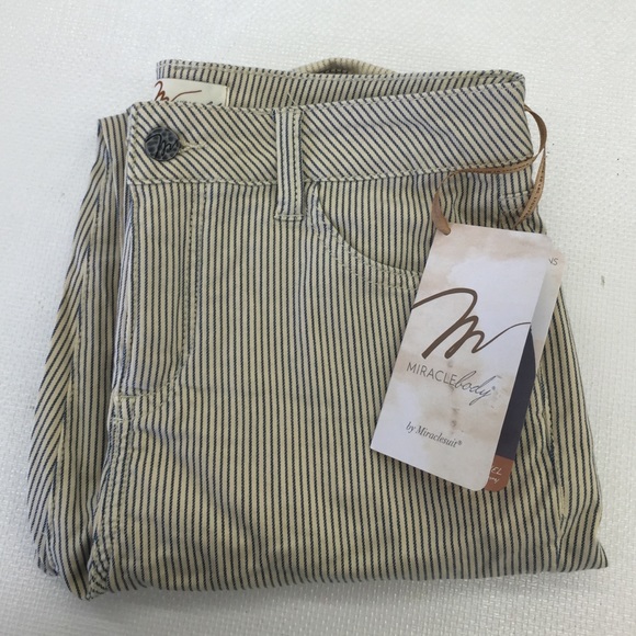 MiracleBody Jeans