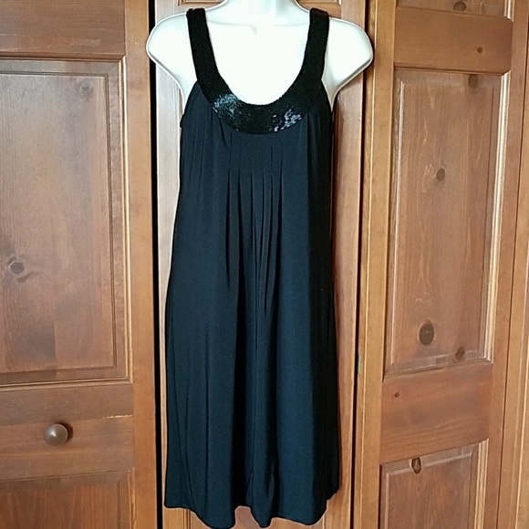 Bisou Bisou Dresses & Skirts - 💕 Black Beaded Bisou Bisou Dress