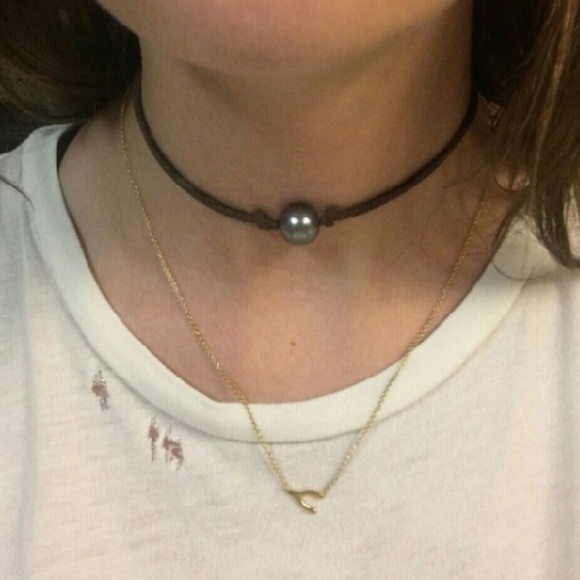 pearl choker (gray)