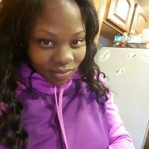 Meet your Posher, Annie