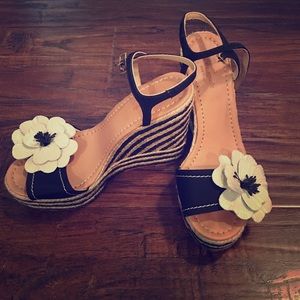 Kate Spade Size 8 wedges
