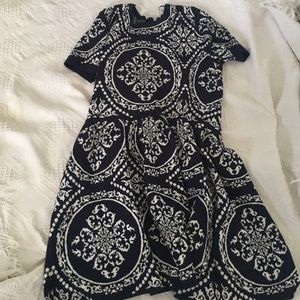 Shirt sleeved patterned dress