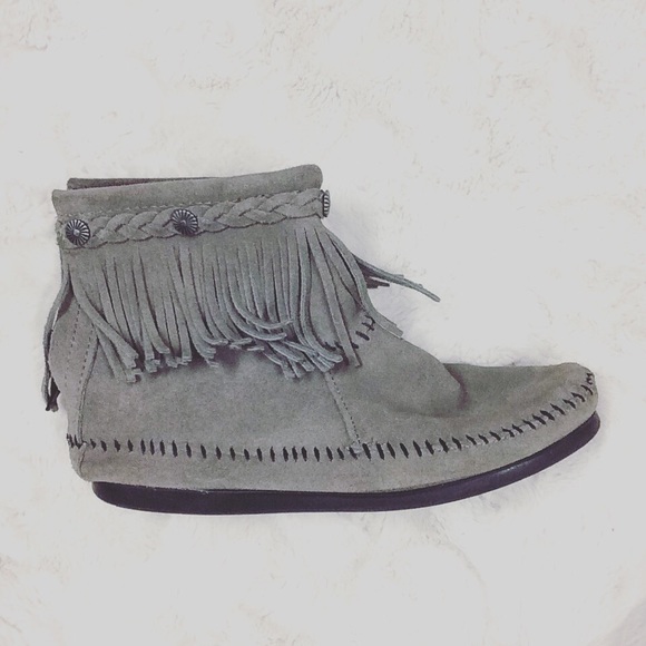 Minnetonka shoes. Worn a couple times!!