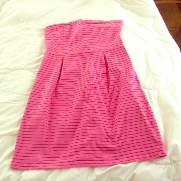 Old navy strapless summer dress