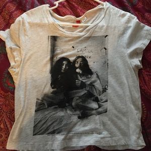 Yoko Ono and John Lennon graphic tee