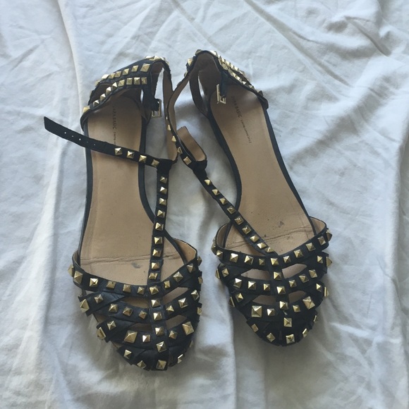 REDUCED! Black and gold studded Zara flats