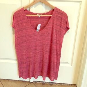 Splendid pink/coral top. Cute back!