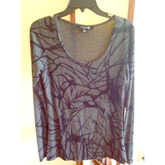 Small forever 21 grey long sleeve top