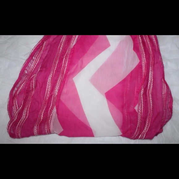 😍Scarf 😍 - Picture 2 of 2