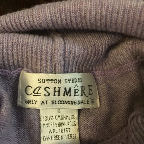 ⬇️⬇️Bloomingdale's Sutton Studio 100% Cashmere - Picture 3 of 3