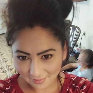 Meet your Posher, Beatrice