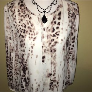 Jennifer Lopez blouse