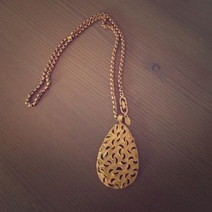Vintage, gold pendant necklace
