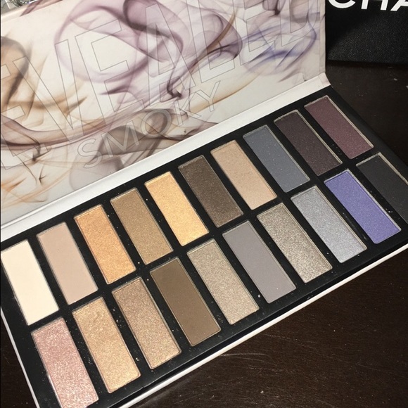 Smokey pallet.