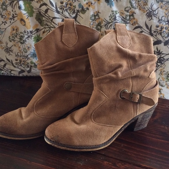 Decree slouch boot - Picture 2 of 4