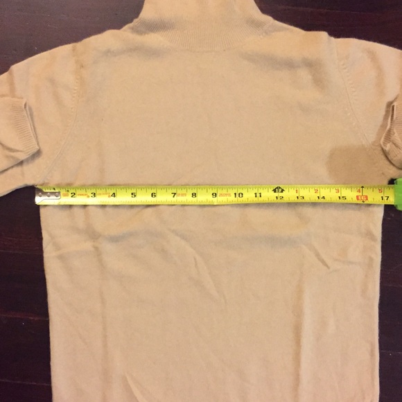 ⬇️⬇️Bloomingdale's Sutton Studio 100% Cashmere - Picture 4 of 4