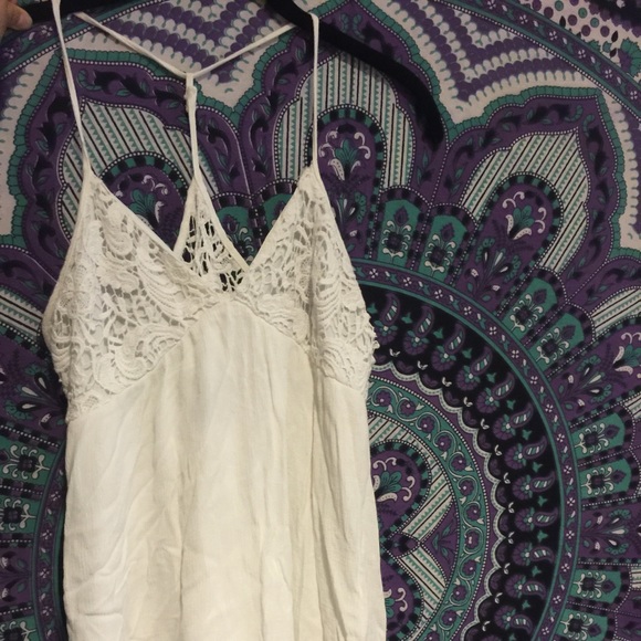 MOVING SALE Adorable white Lacey dress!