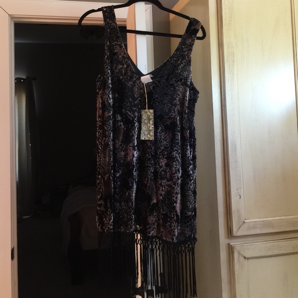 Mumu top