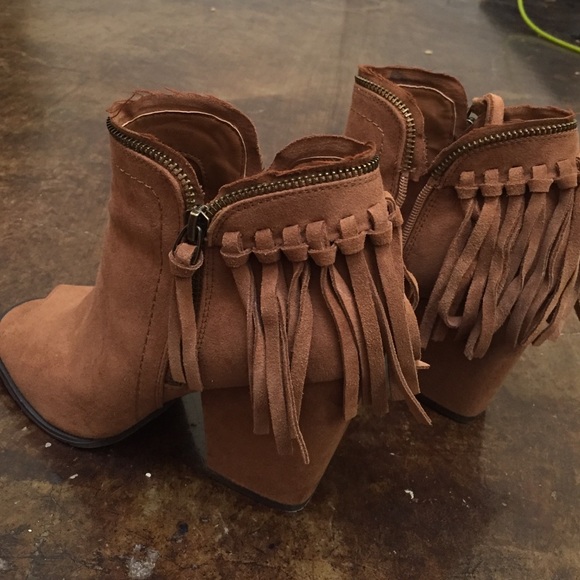 DV 3 inch wedged heels