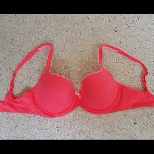 Body by Victoria - lined Demi bra - size 32DD