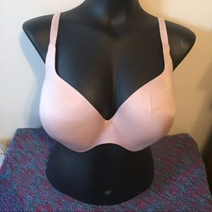 NWOT 38DD Victoria's Secret Incredible Demi