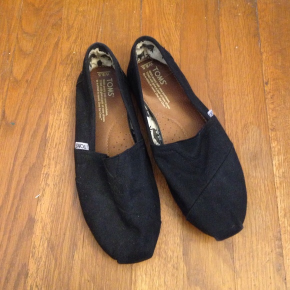 Toms shoes