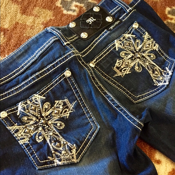 Miss Me Jegging Size 26