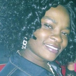 Meet your Posher, Tabitha