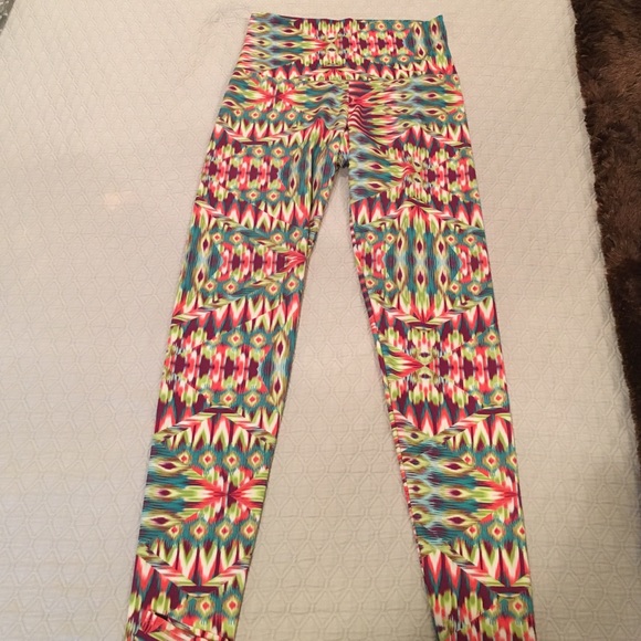 Yoga leggings - Picture 1 of 3