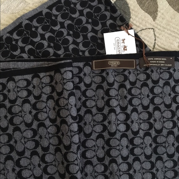 Coach scarf