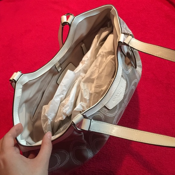 Authentic Coach Handbag - Picture 3 of 4