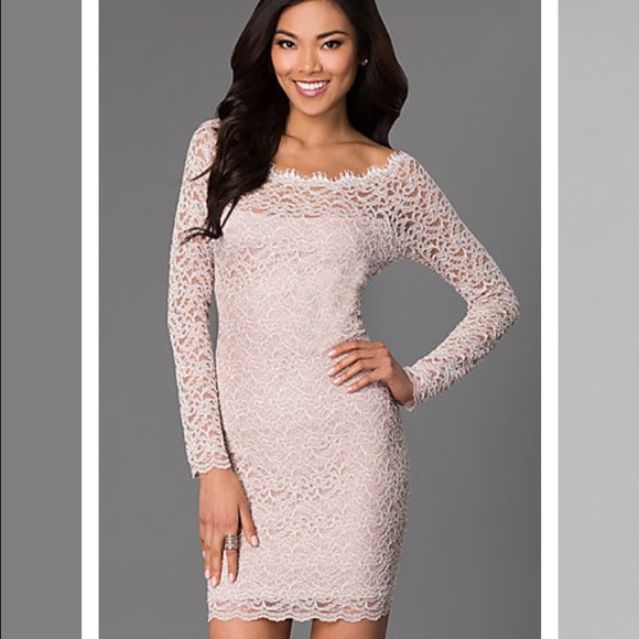 Short lace long sleeve dress
