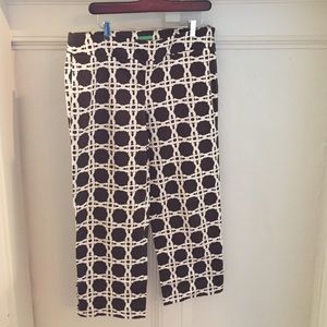 Lilly patterned crop pants