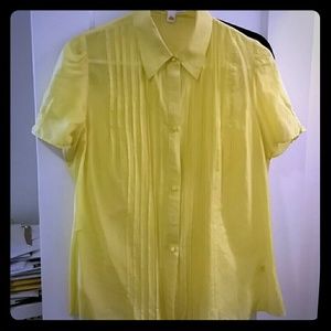 Banana Republic silk/cotton yellow blouse size L