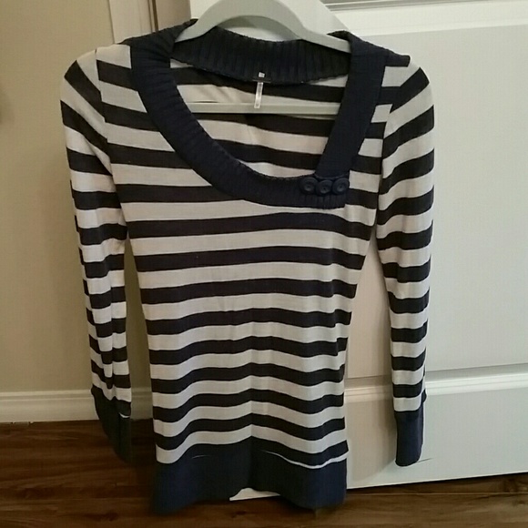 Long sleeve blouse