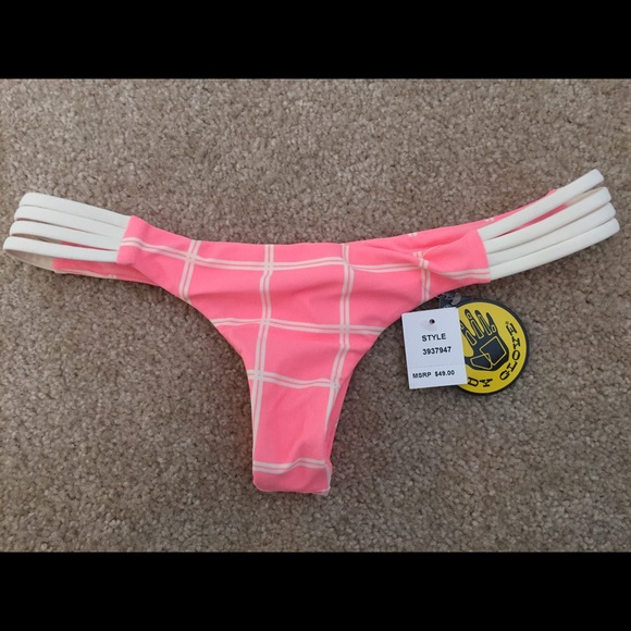 BRAND NEW never worn cheeky bottoms- body glove