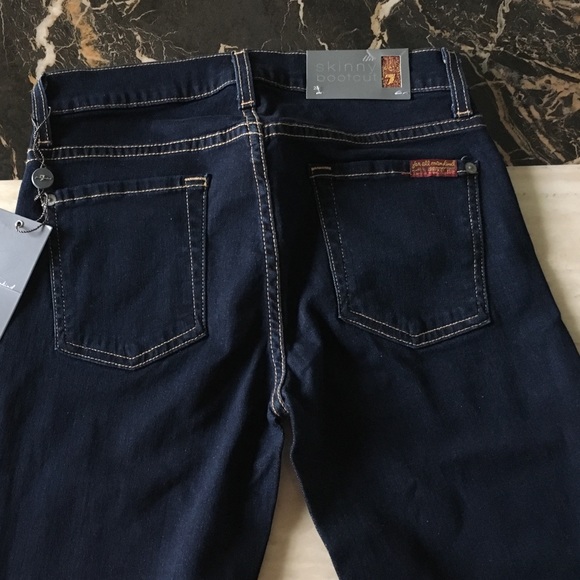 jeans - Picture 2 of 3