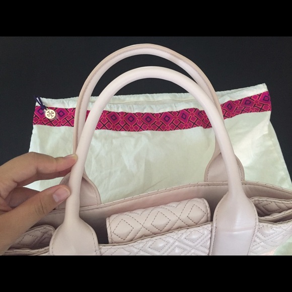 Sold!Tory Burch Ella Quilted Tote Ballet Pink - Picture 4 of 4