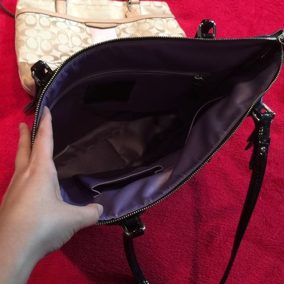 Authentic Coach Handbag - Picture 2 of 4