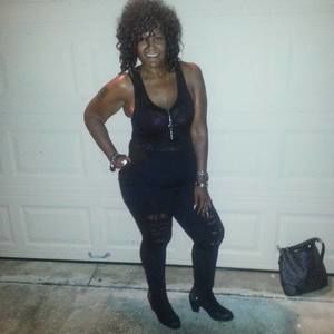 Meet your Posher, Selena